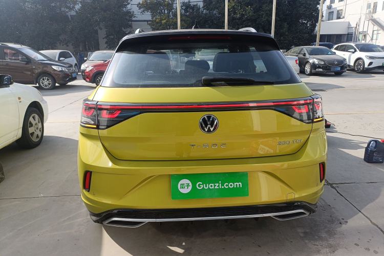 Used Volkswagen T-ROC 2023 300TSI DSG Two-Wheel Drive Starlight Edition