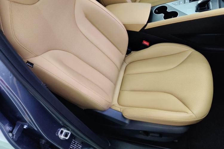 Used Roewe RX5 2023 1.5T Prestige Sliding-Screen Version