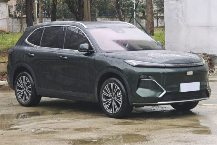 Used Geely Galaxy Xingjian 7 EM-i 2025 120km Flagship Edition Exterior 2