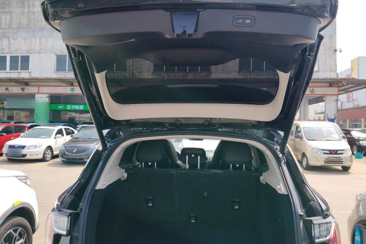 Used Lynk & Co 01 EM-P 2019 1.5T PHEV Pro Trunk