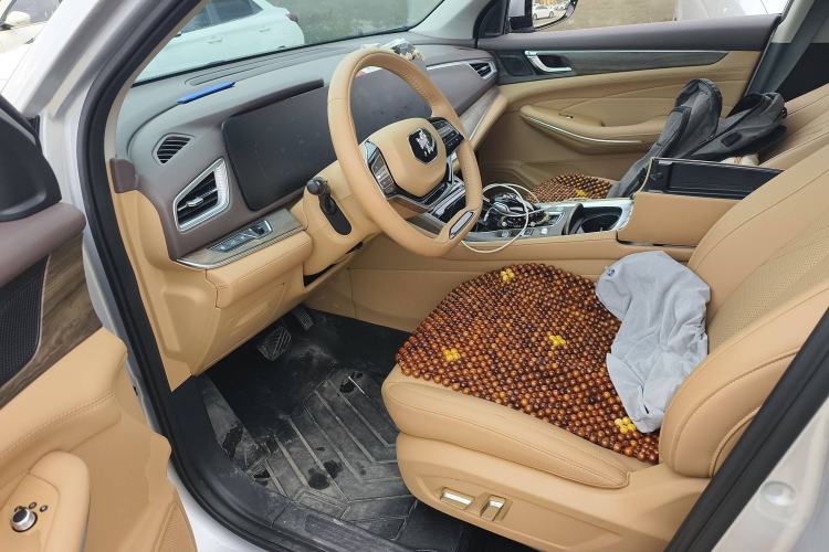 Used Landian E5 2024 Honor Edition 100KM Deluxe 7-Seater
