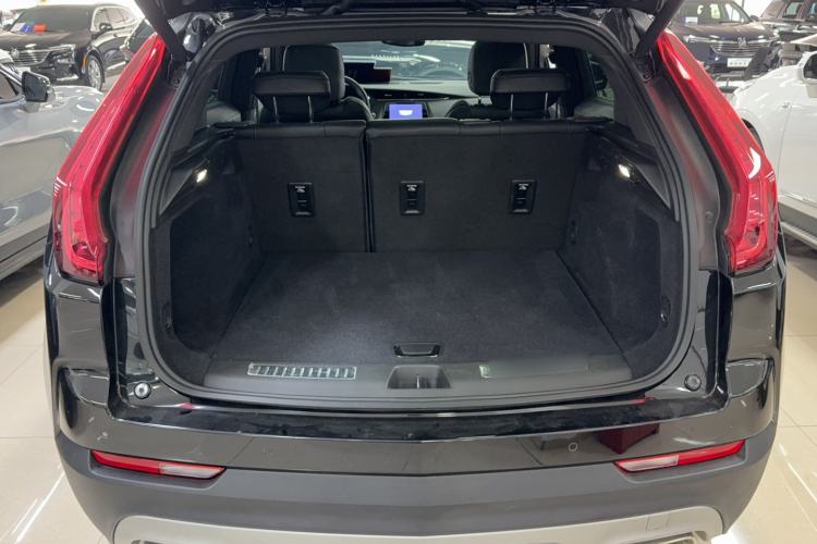 Used Cadillac XT4 2021 28T Two-Wheel Drive Luxury Version
