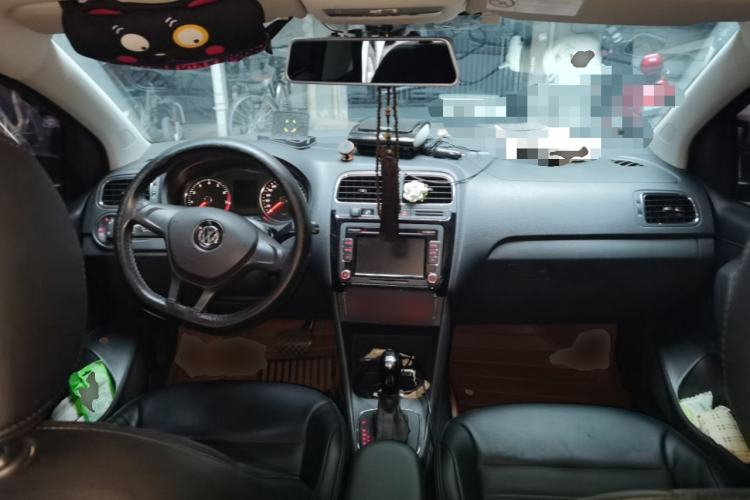 Used Volkswagen Polo 2014 1.4L Automatic Comfort Edition