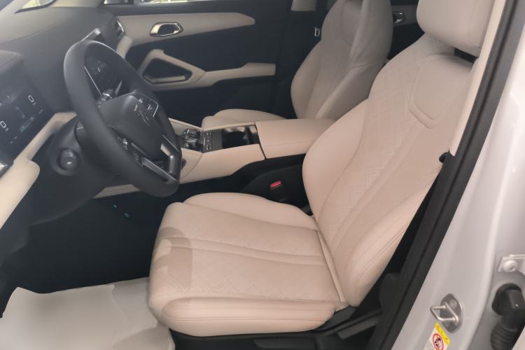 Used BYD Yuan UP 2024 401 km Active Version Left Front Seat