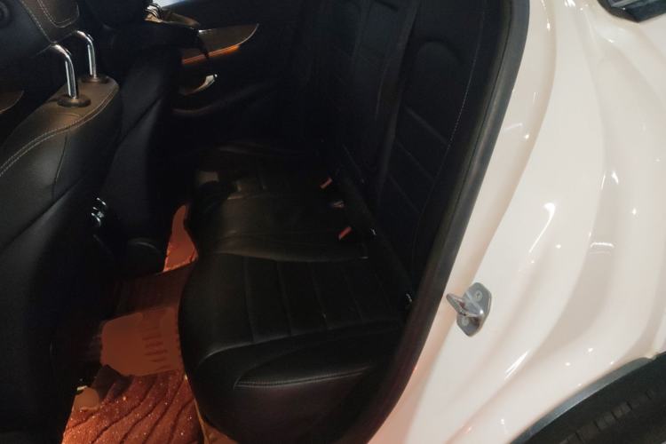 Used Mercedes-Benz GLC Coupe 2018 GLC 260 4MATIC Coupe SUV Left Rear Seat