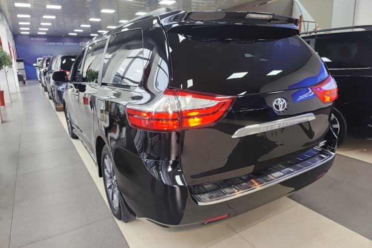Used Toyota Sienna (Parallel Import) 2019 3.5L Four-Wheel Drive XLE 7 Seats U.S. Specification
