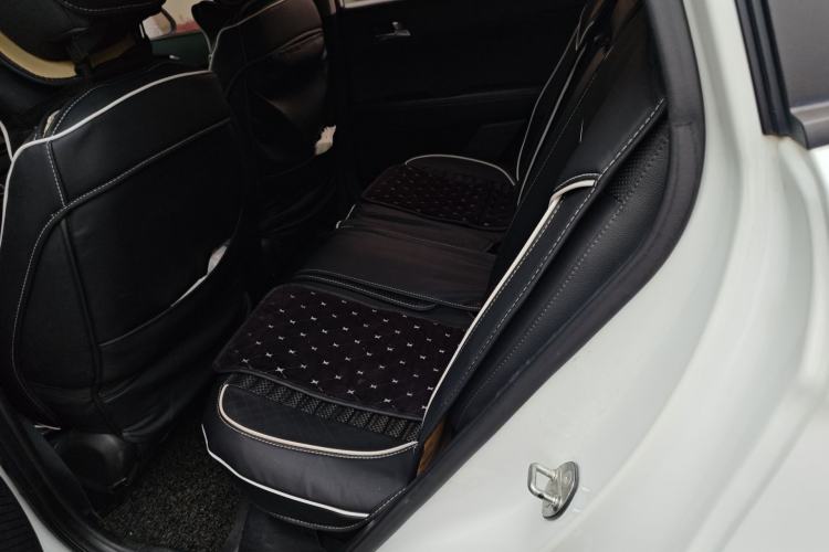 Used Hyundai ix25 2015 1.6L Automatic Two-Wheel Drive Smart GLS Trim
