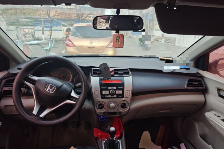Used Honda City Classic 2008 1.5L manual comfort version
