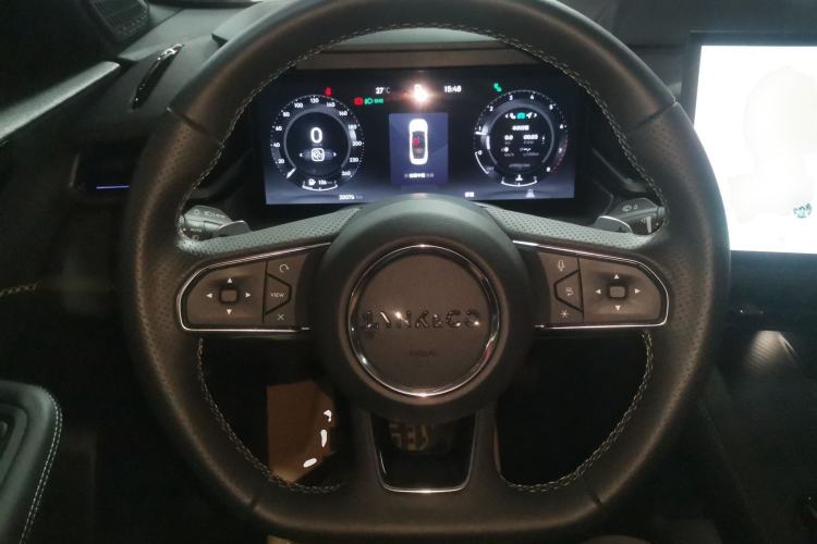 Used Lynk & Co 03 2023 1.5TD DCT JingPro
