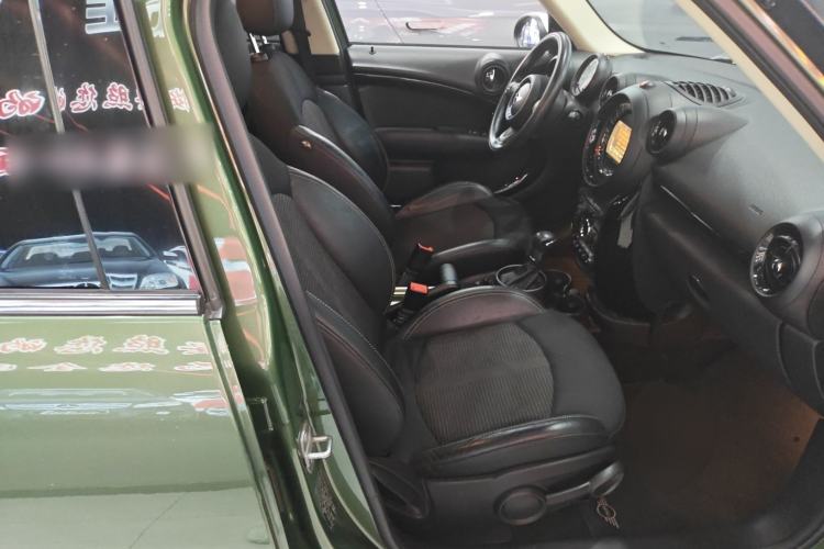 Used MINI Countryman 2016 1.6T COOPER ALL4 Fun Equipment Enthusiast
