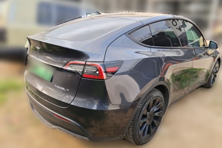 Used Tesla Model Y 2024 Rear-Wheel-Drive Version Rear Right 45 Deg