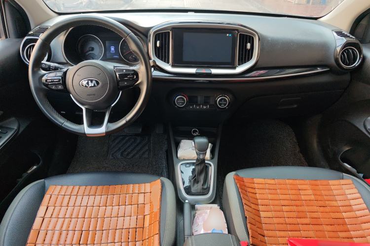 Used Kia kx1 Stonic 2019 1.4L Automatic Fun Edition China VI