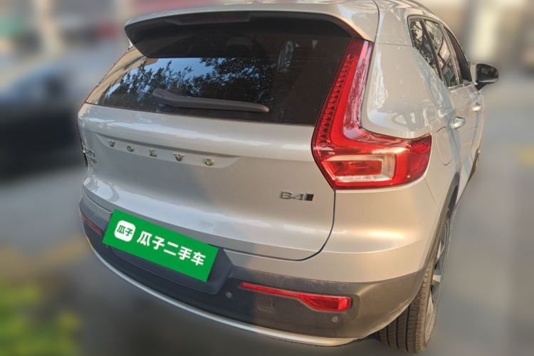 Used Volvo XC40 2023 B4 4x4 Smart Luxury Edition
