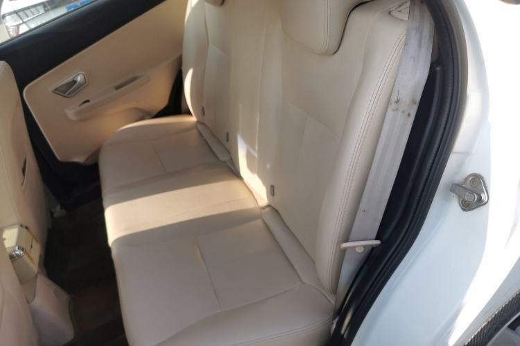 Used Chery Fengyun 2 2013 Hatchback 1.5L Manual Ruiyi Edition