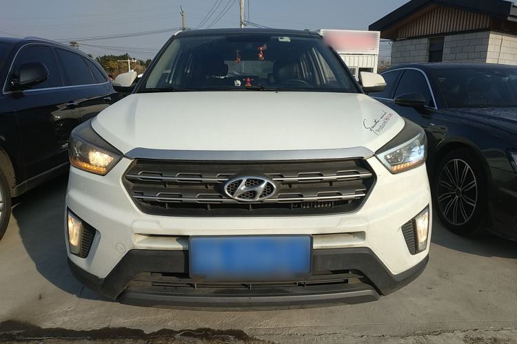 Used Hyundai ix25 2016 1.6T Dual-Clutch Two-Wheel Drive Smart GLS Model
