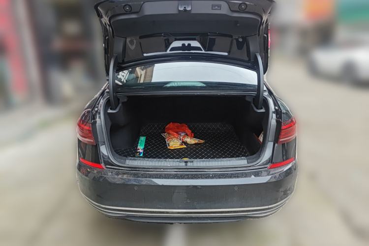 Used Volkswagen Passat 2023 330TSI Luxury Edition