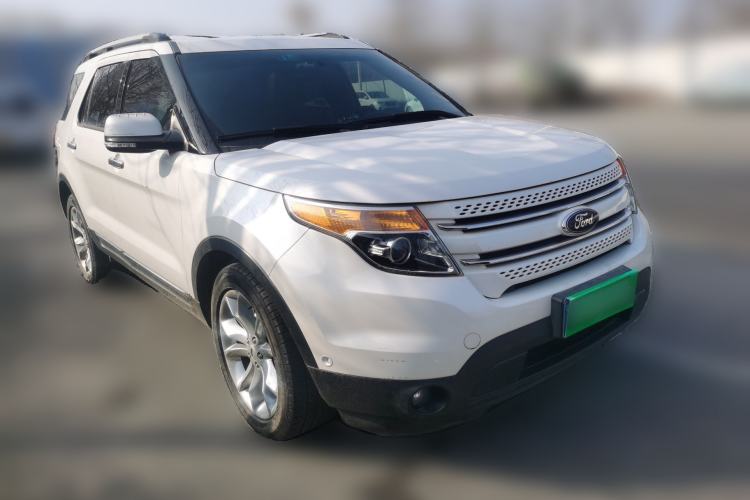Used Ford Explorer 2013 3.5L Deluxe Model
