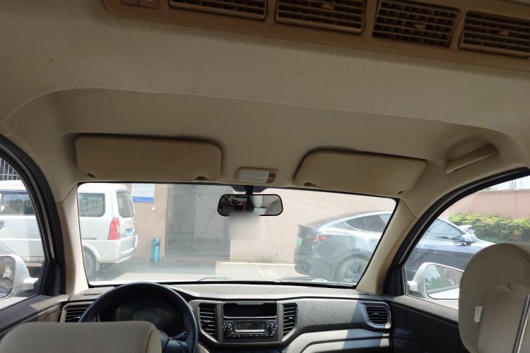 Used Wuling Hongguang V 2019 1.5L Standard Version China VI LAR