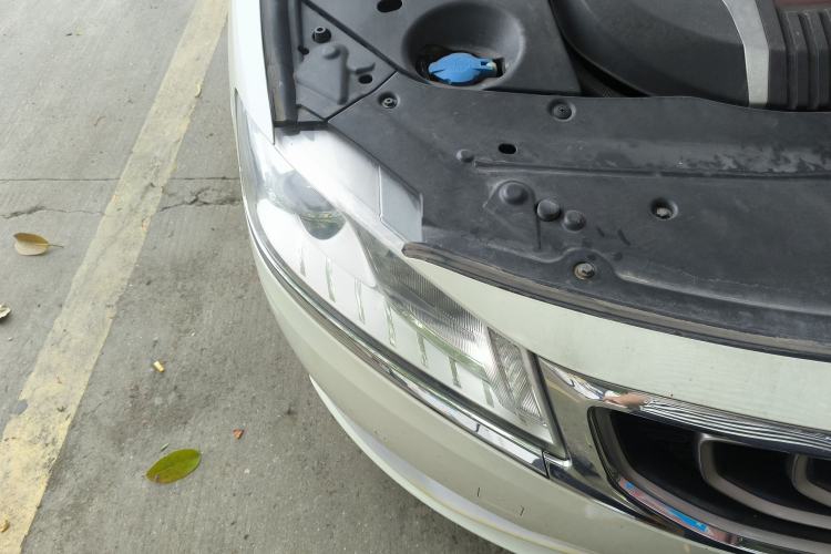 Used Geely Auto Emgrand GT 2016 1.8T Comfort Model Right Front Headlight