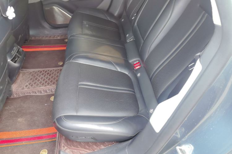 Used Zeekr 007 2024 Rear-Drive Intelligent Driving Version 100 kWh Left Rear Seat