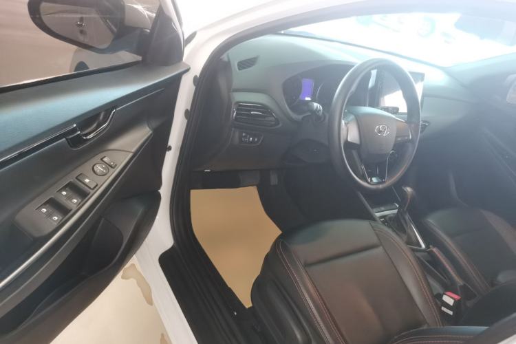 Used Hyundai Celesta 2020 1.6L Automatic GL Enjoyable Edition
