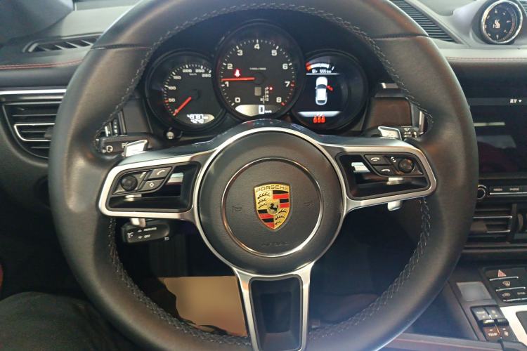 Used Porsche Macan 2018 Macan 2.0T
