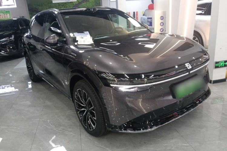 Used Zeekr 7X 2025 100 kWh Long-Range Rear-Wheel Drive with Intelligent Driving Features
