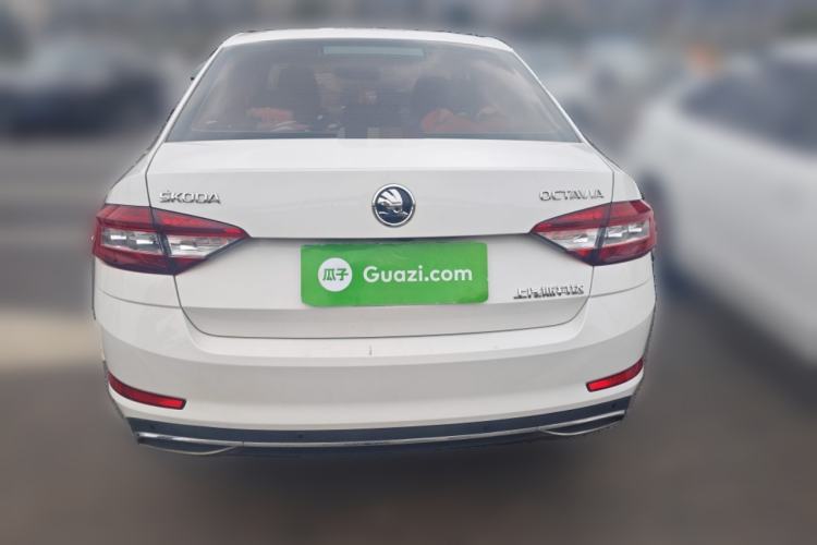 Used Skoda Octavia 2018 1.6L Automatic Luxury Edition