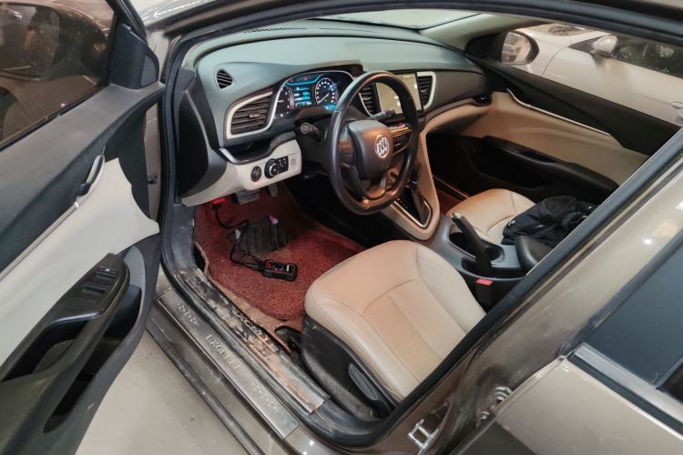 Used Buick GT 2017 15N Automatic Elite Version