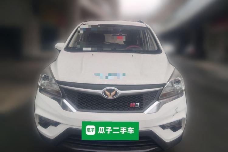 Used HYOSOW H3 2015 1.5L manual luxury version