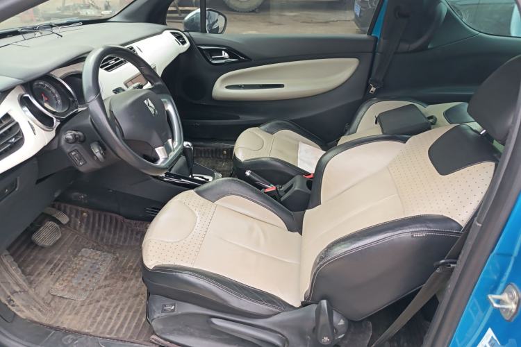 Used DS 3 2012 1.6L Fashion Edition
