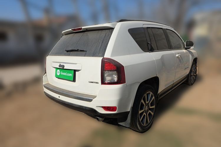 Used Jeep Compass (Import) 2015 2.0L Two-Wheel Drive Luxury Edition
