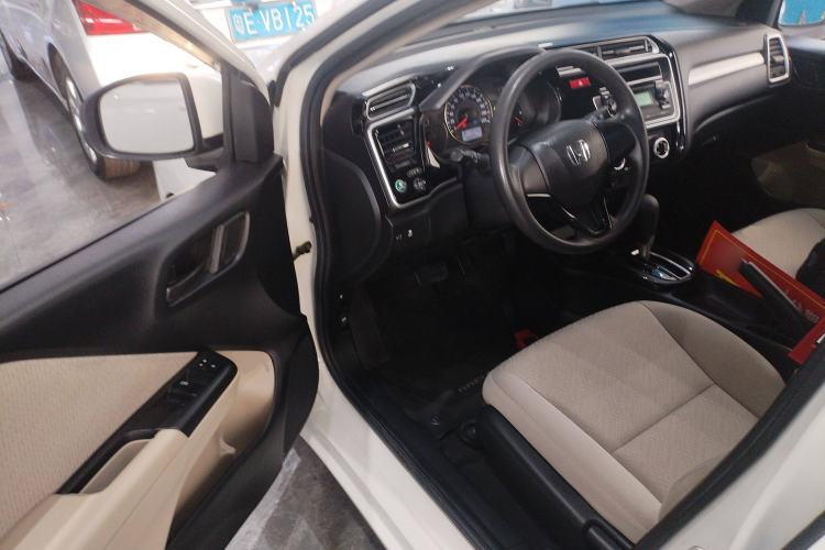 Used Honda Greiz 2016 1.5L CVT Comfort Version
