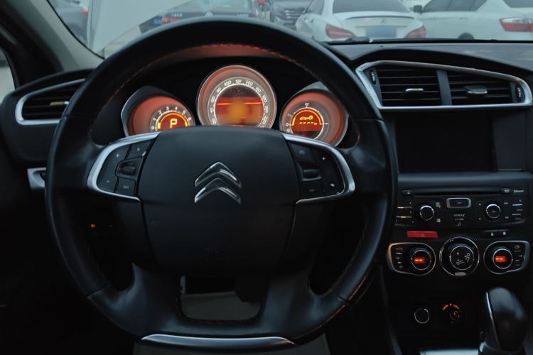 Used Citroen C4L 2014 1.6THP Intelligent Drive Automatic Dynamic Model
