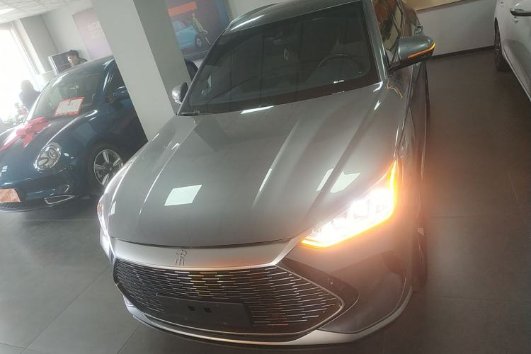 Used BYD Song PLUS New Energy 2021 DM-i 110KM Flagship Model Front