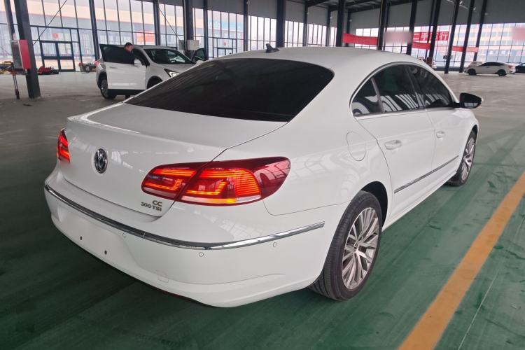 Used Volkswagen FAW-Volkswagen CC 2016 1.8TSI Luxury Model