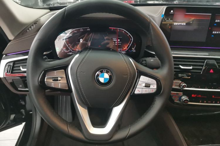 Used BMW 5 Series 2022 Second Facelift 525Li Luxury Package
