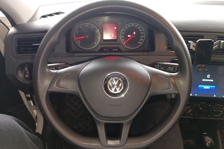 Used Volkswagen Santana 2019 1.5L Automatic Fashion Edition China VI Steering Wheel