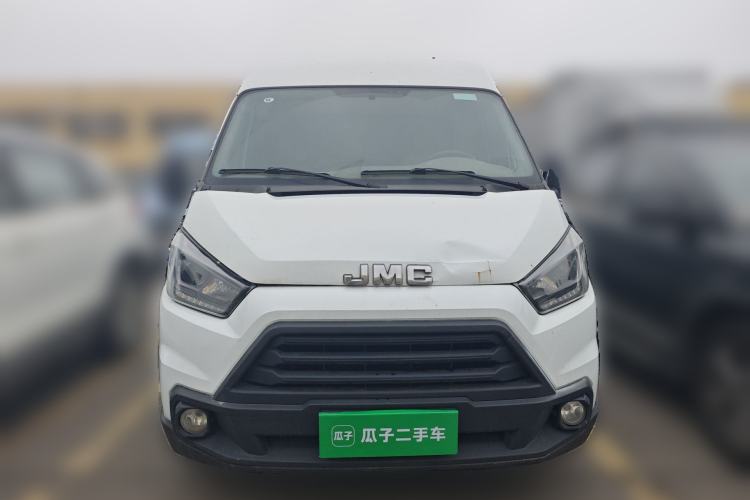 Used JMC Transit 2019 2.8T Commercial Version Short Wheelbase Mid-Roof 3-Seater China VI Standard JX493