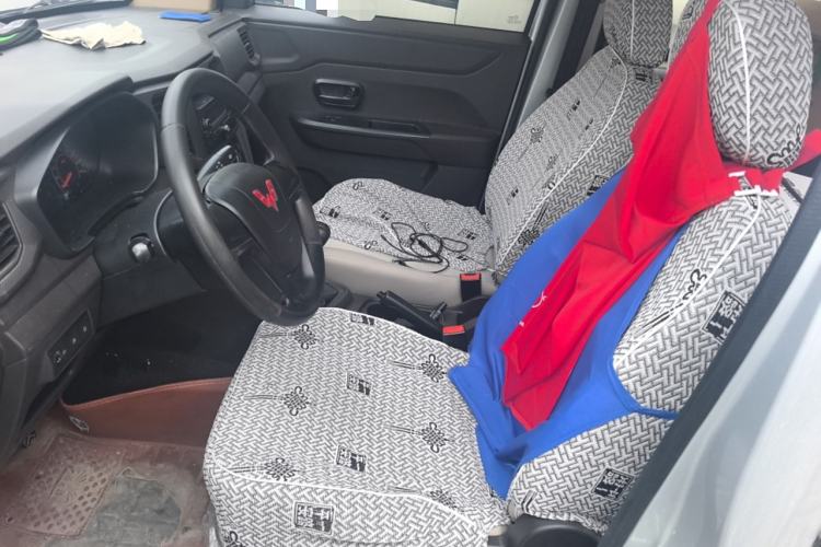 Used Wuling Hongguang V 2021 1.5L Jingqu Version LAR