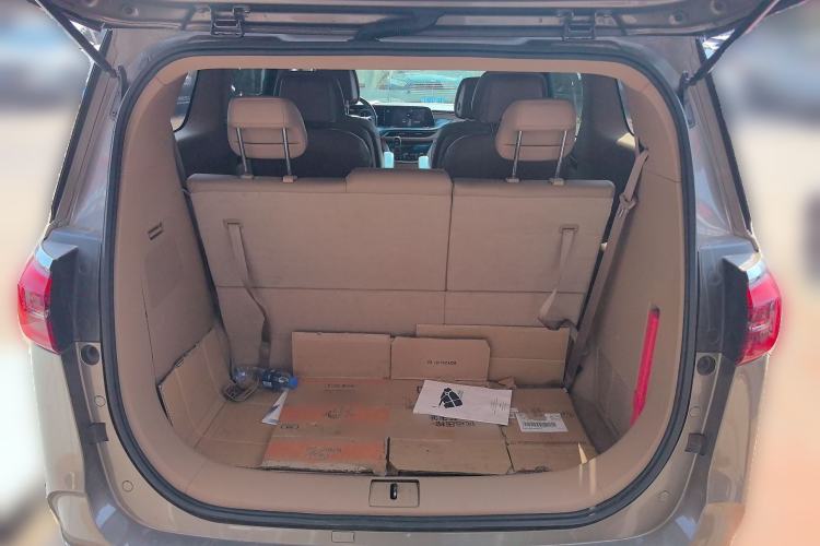 Used Buick GL8 2021 ES Land Cruiser 653T Luxury Edition
