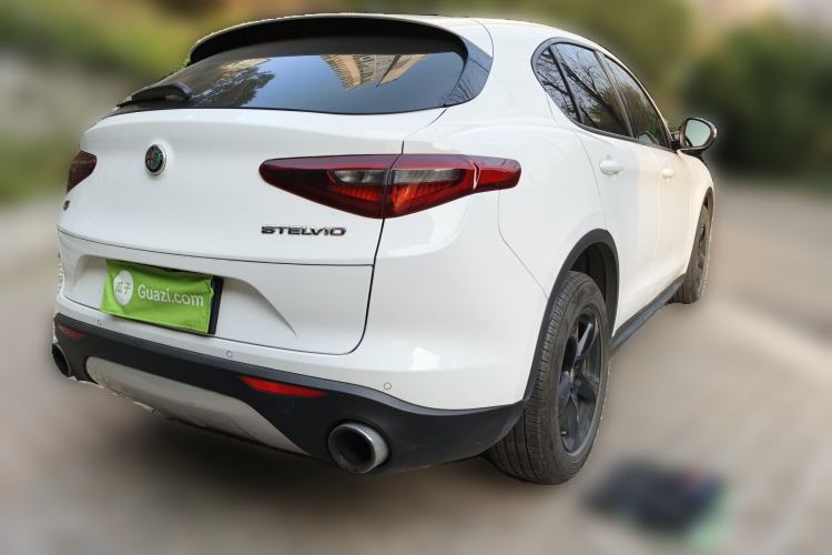 Used Alfa Romeo Stelvio 2017 2.0T 200HP Elite Edition
