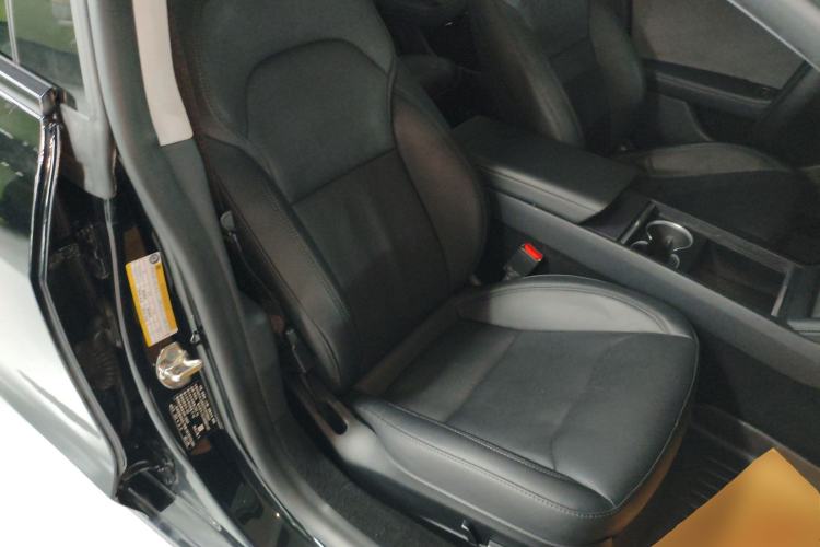 Used Tesla Model 3 2023 Rear-Wheel-Drive Version