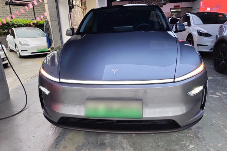 Used Tesla Model Y 2025 Rear-Wheel-Drive Version Front