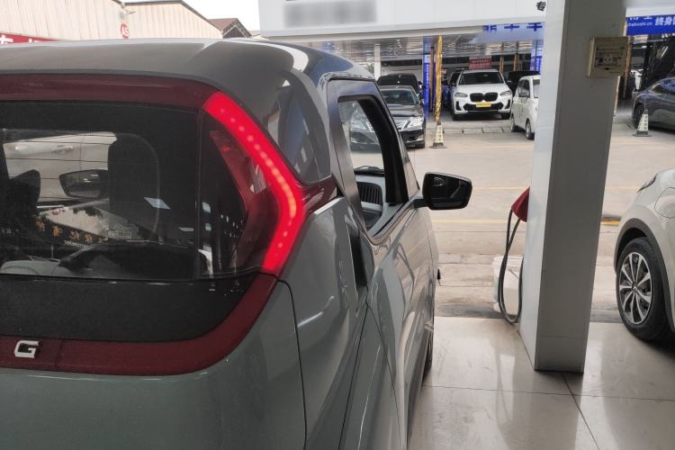 Used Wuling NAMMIEV 2021 Passion Edition Exterior 3