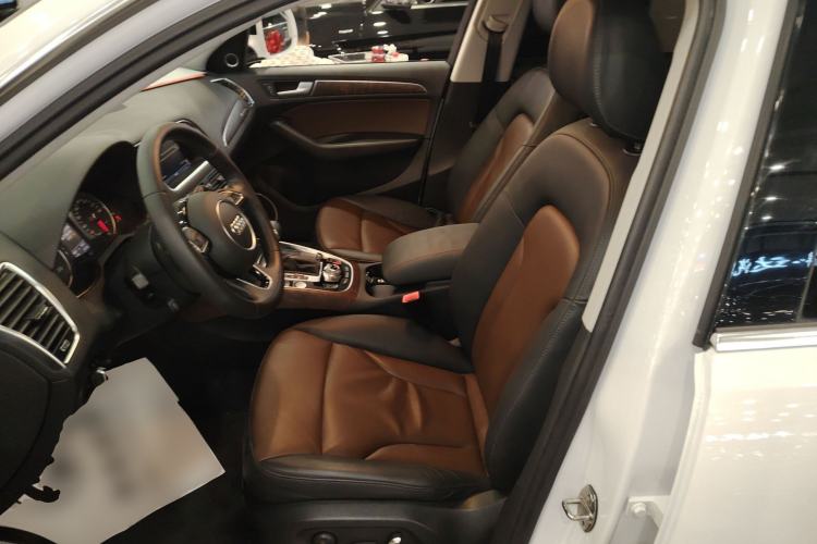 Used Audi Q5 2016 40 TFSI Comfort Model Left Front Seat