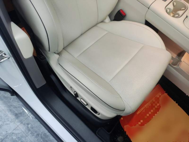 Used Li Auto i6 2025 Model Two-Wheel-Drive Standard Type — 24
