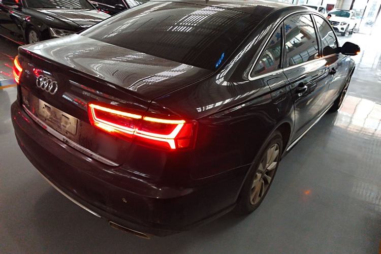 Used Audi A6L 2017 TFSI Technology Edition Rear Right 45 Deg