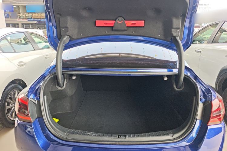 Used Hongqi H5 2020 1.5T DCT Flagship Edition Trunk