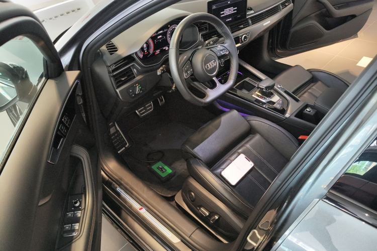 Used Audi A4L 2024 40 TFSI quattro RS Performance Package Driver Seat